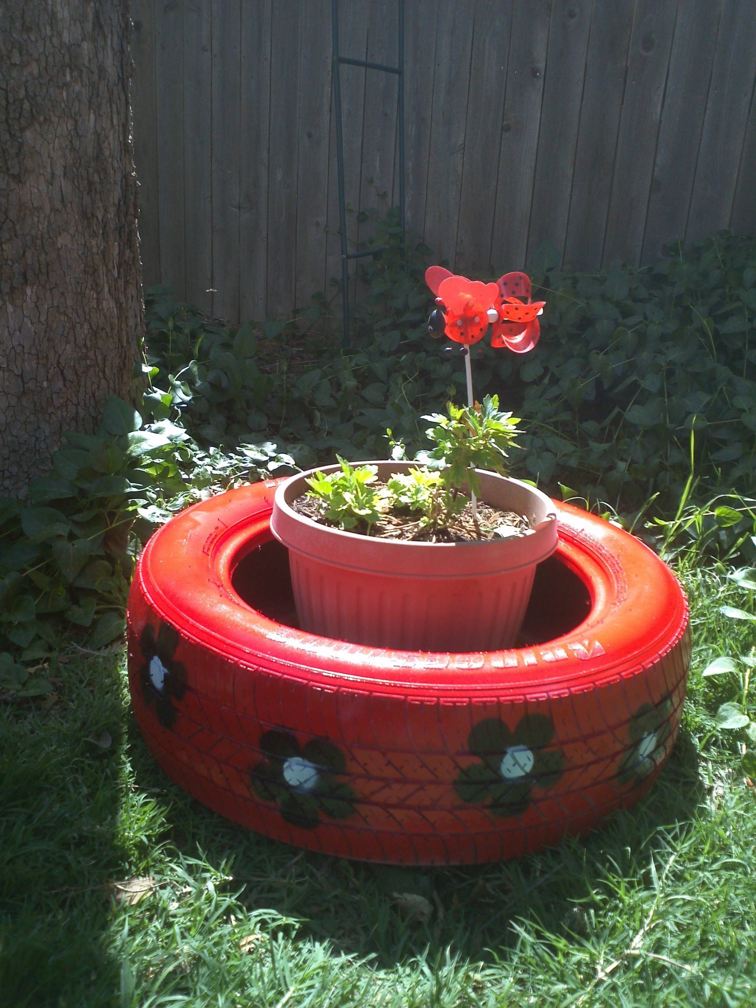 Diy Tire Planters That Will Catch Your Attention Engineering Discoveries