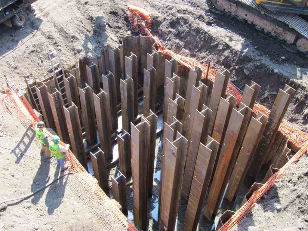 pier_1s_steel_h-piles_installed.jpg