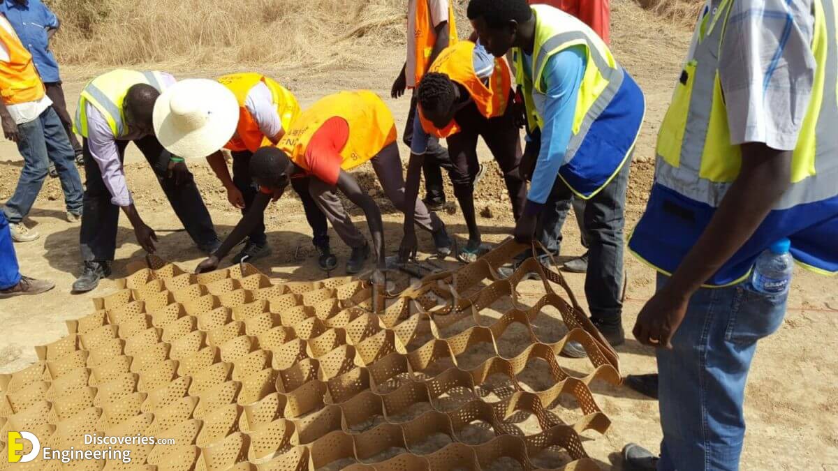 Sudan-Neoloy-Geocell-Installation-v1.jpg