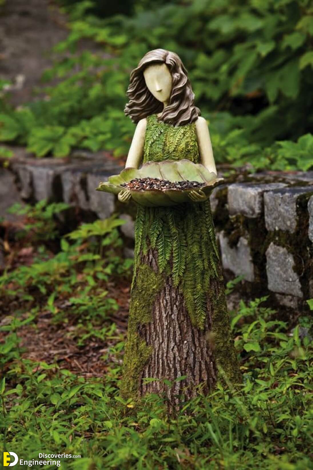 10 Absolutely Wonderful Tree Stump Landscaping And Decor