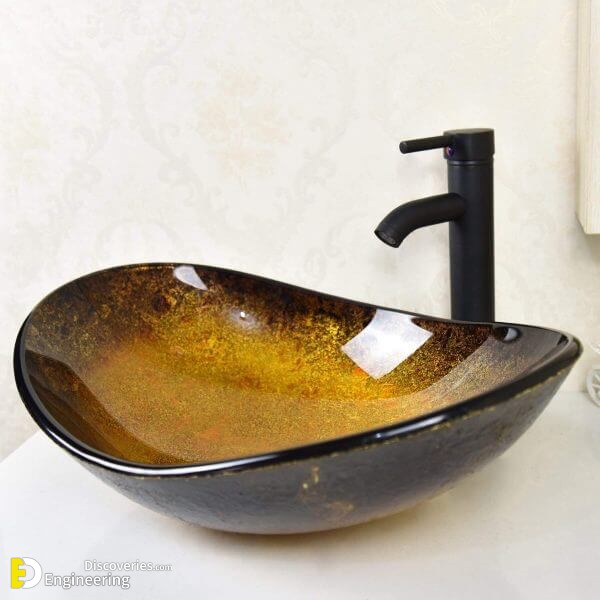 Oval-Shaped-Wavy-Edge-Glass-Sink-With-Artistic-Glass-Gold-Brown-600x600-1.jpg