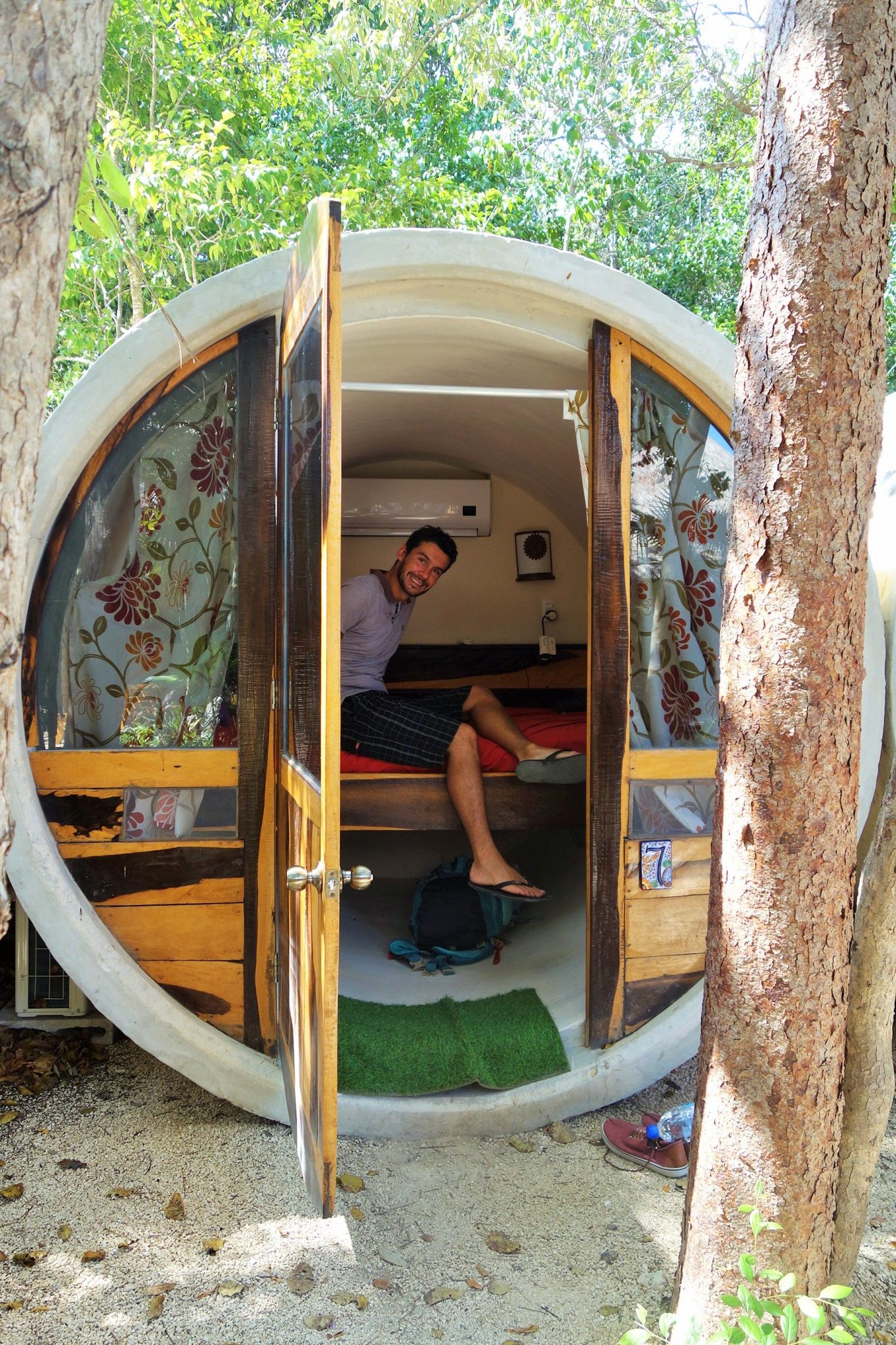 Opod, Tube House Built From New Spare Concrete Pipes Engineering