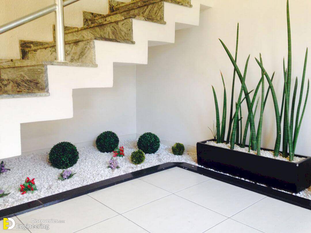 Decor-space-under-your-stairs-4.jpg