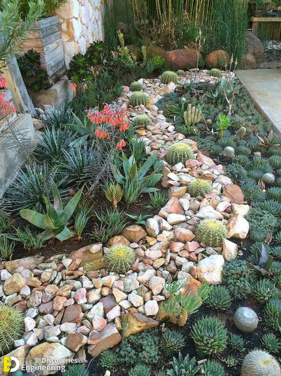 Genius-Low-Maintenance-Rock-Garden-Design-Ideas-for-Frontyard-and-Backyard-2.jpg