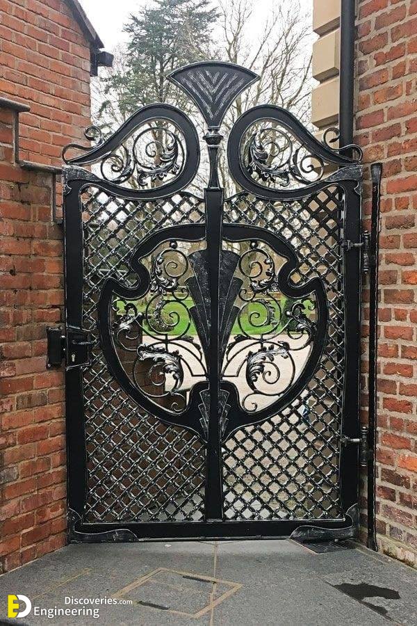 50 Modern Iron Main Gate Ideas To Mesmerize You - Engineering Discoveries