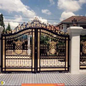 50 Modern Iron Main Gate Ideas To Mesmerize You - Engineering Discoveries