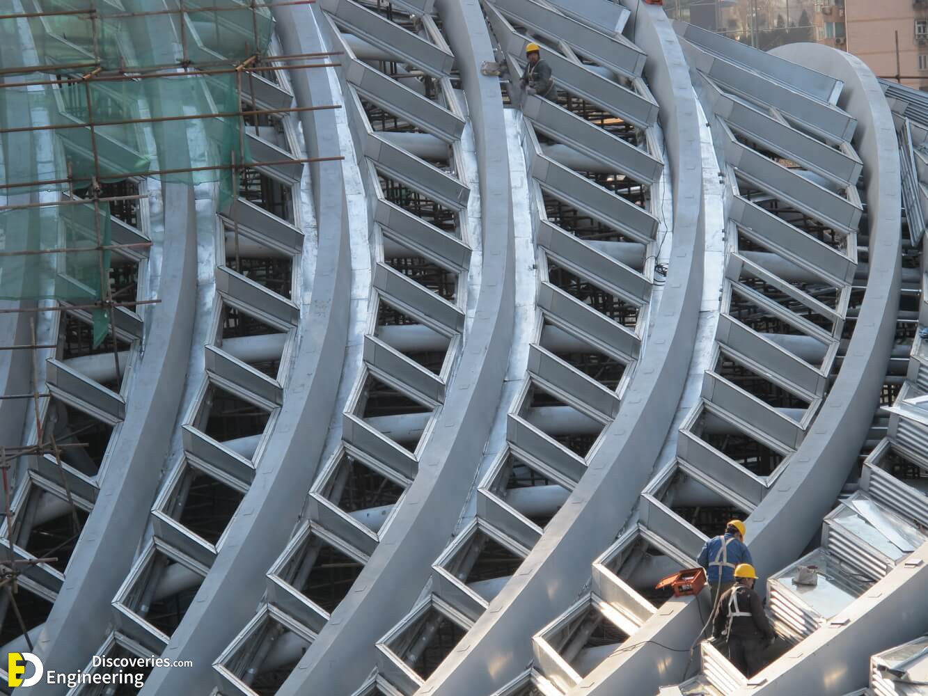 PA_Tremendous_Diagrids_Shaping_the_Canopy_Layer_of_Phoenix_Media_Center_27.jpg