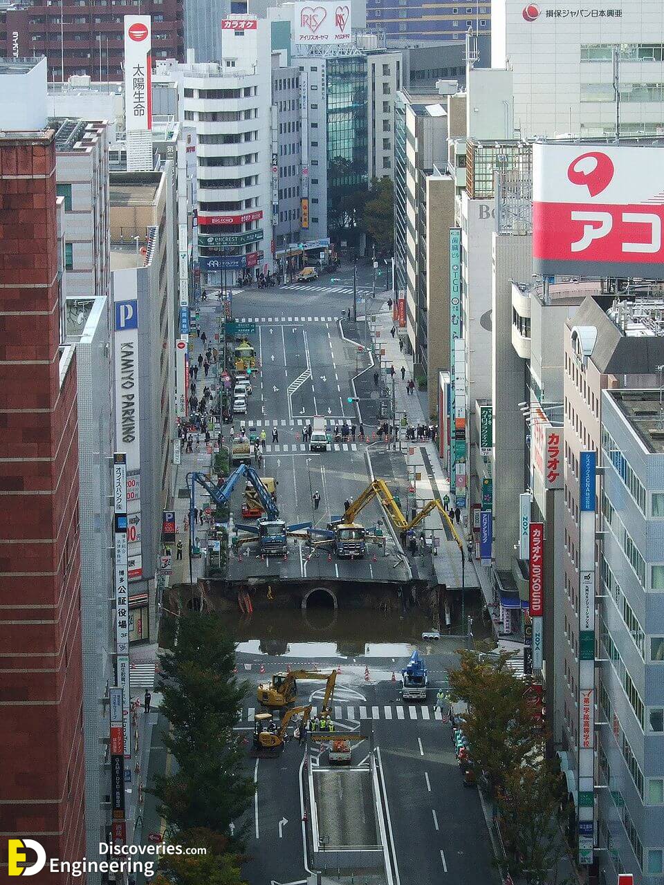 Hakata_sinkhole_20161109-1.jpg