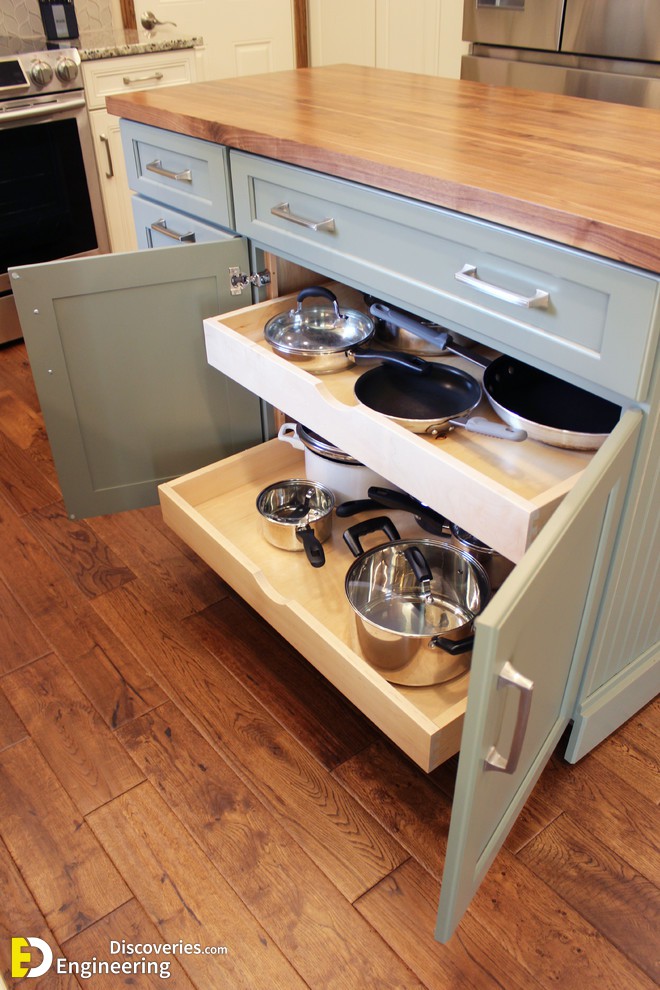 cream-kitchen-with-green-island-with-butcher-block-countertop-cabinet-s-top-img_d5f13ba60bd0a804_9-6773-1-392ffc6.jpg