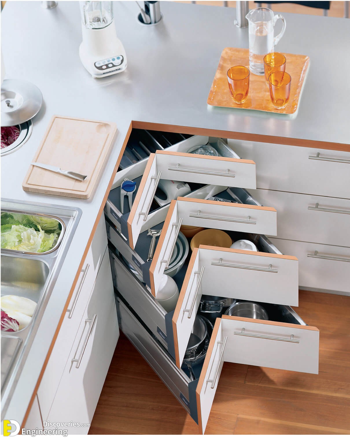 corner-drawers.jpg
