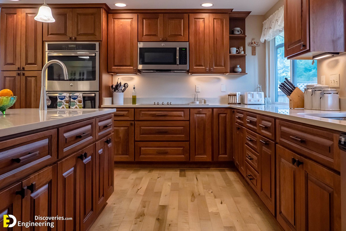 traditional-cherry-cabinets-thiemann.jpg