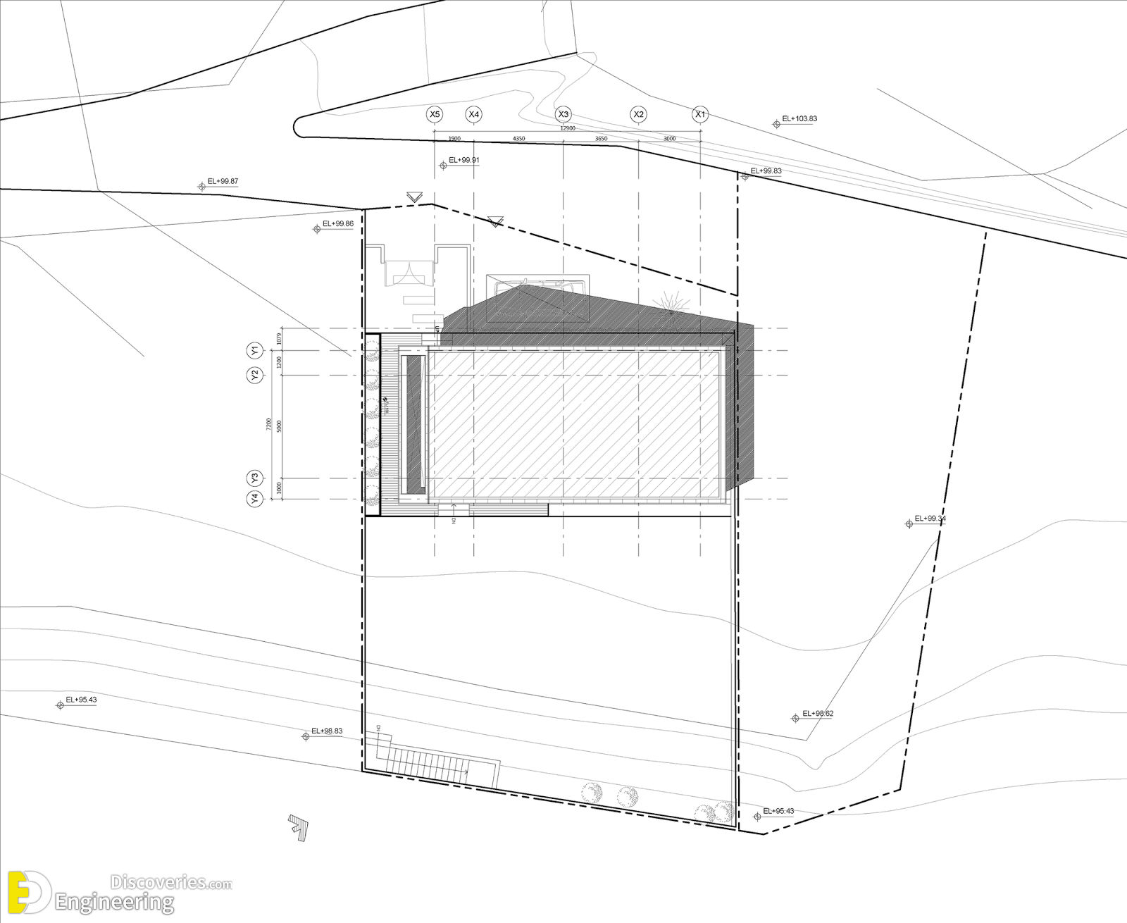 5441e3bac07a80762d000478_leaning-house-praud_site_plan.png