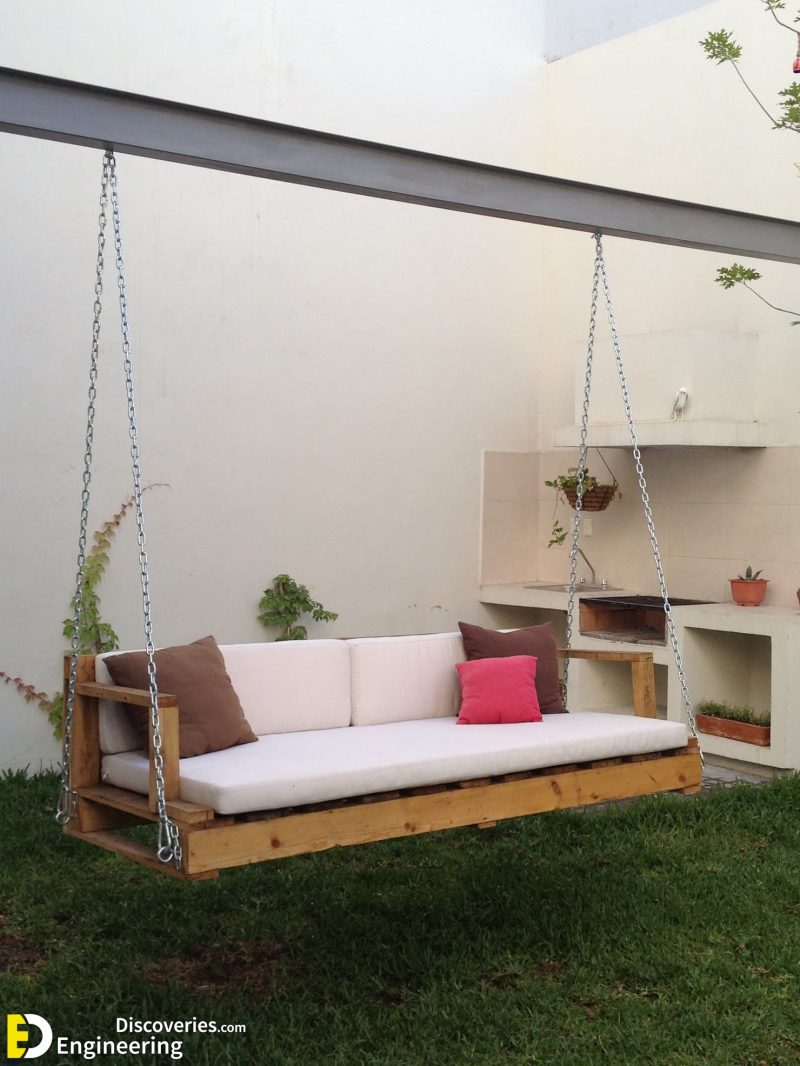 Impressive Garden Swing Ideas To Get Comfort In Relaxing | Engineering ...