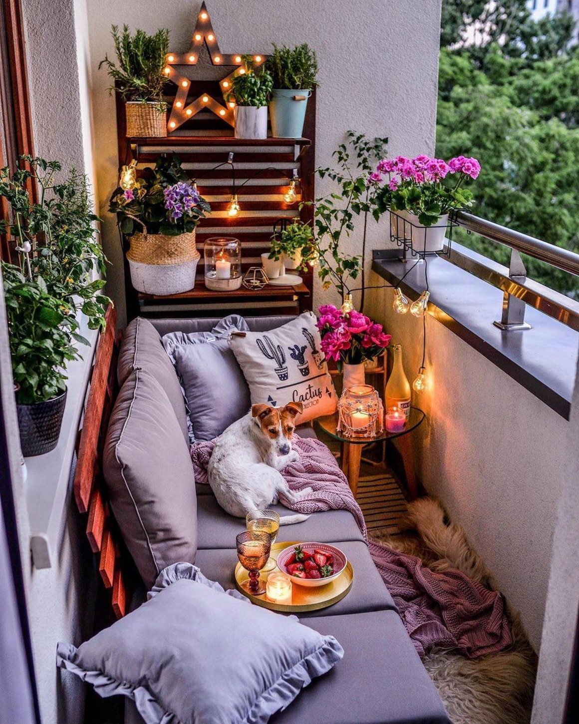 31+Cozy Balcony Ideas And Decor Inspiration | Engineering Discoveries