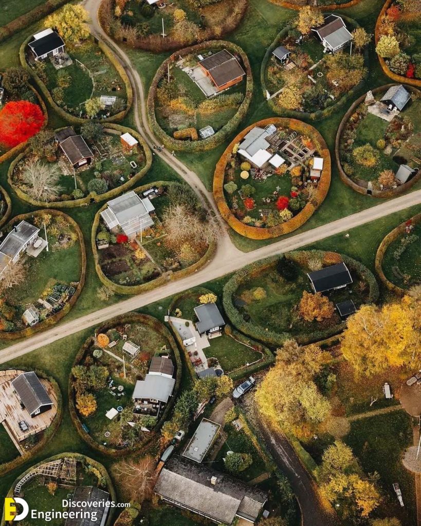 Amazing Oval Community Gardens Of Copenhagen In Denmark Engineering