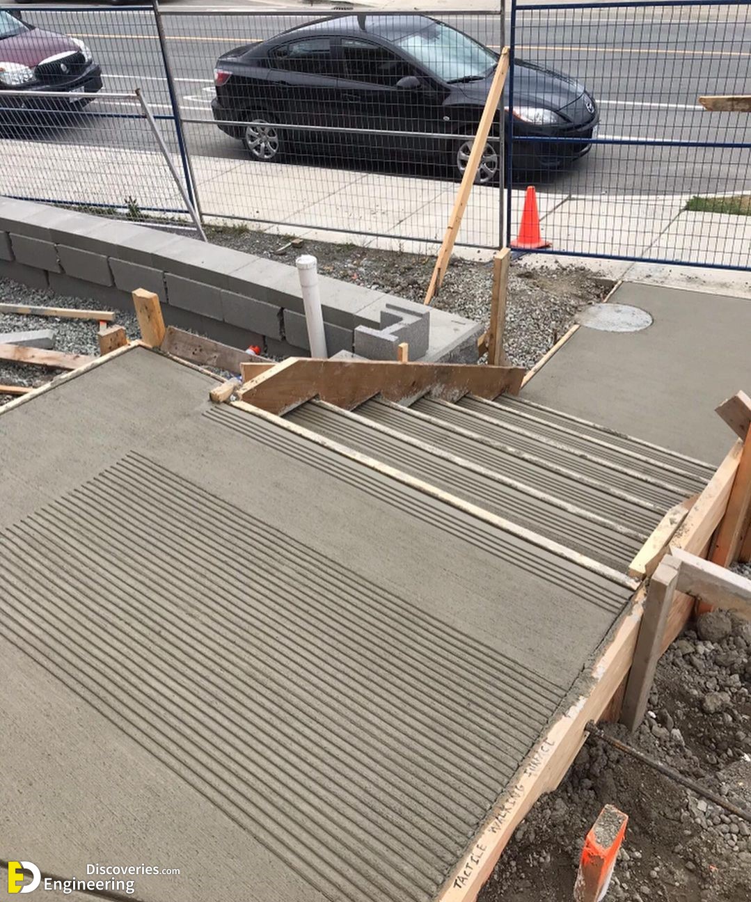 25-finishing-concrete-surfaces-prove-there-builders-have-a-another-level-skills-4357-21.jpg