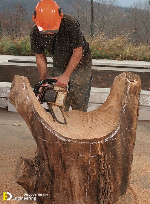 How-to-Make-a-Log-Chair-with-a-Chainsaw.jpg