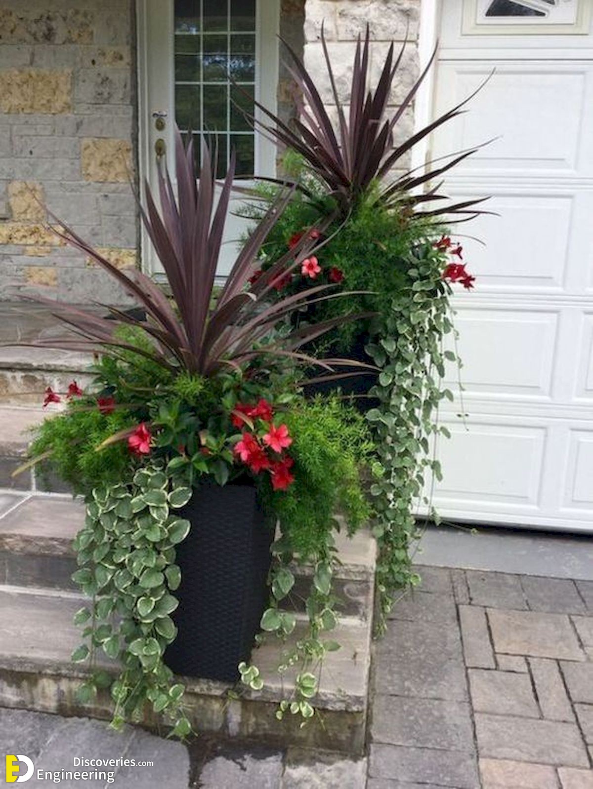 20-Awesome-Planter-Ideas-for-Your-Front-Porch-1.jpg