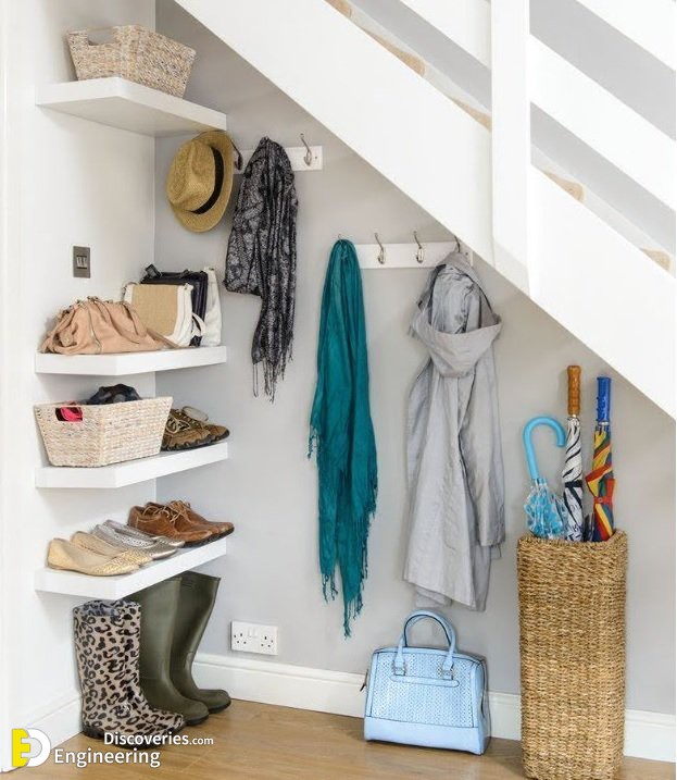 2_Shoesandcoats.jpg