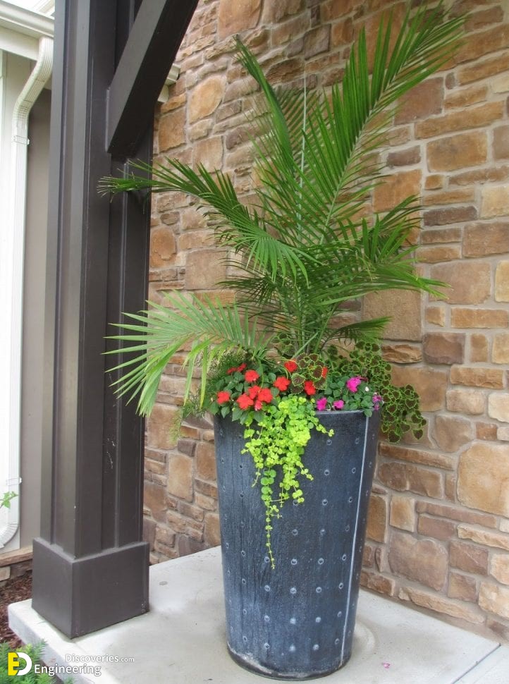 frontporchplanter2-768x1024-1.jpg