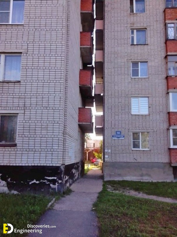 funny-architect-construction-fails-you-had-one-job-52-5822e53af062a__605.jpg