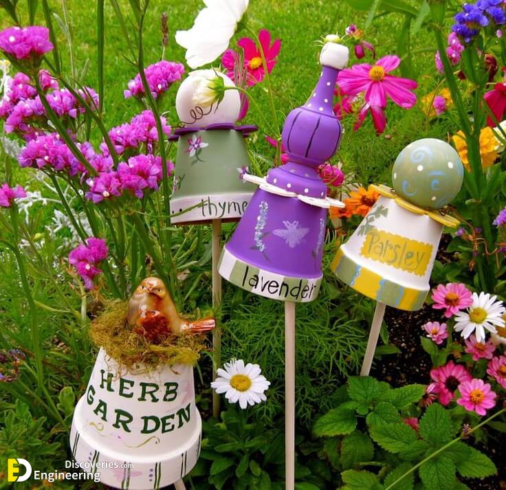 Crafts-for-the-garden-from-plastic-bottles2.jpg