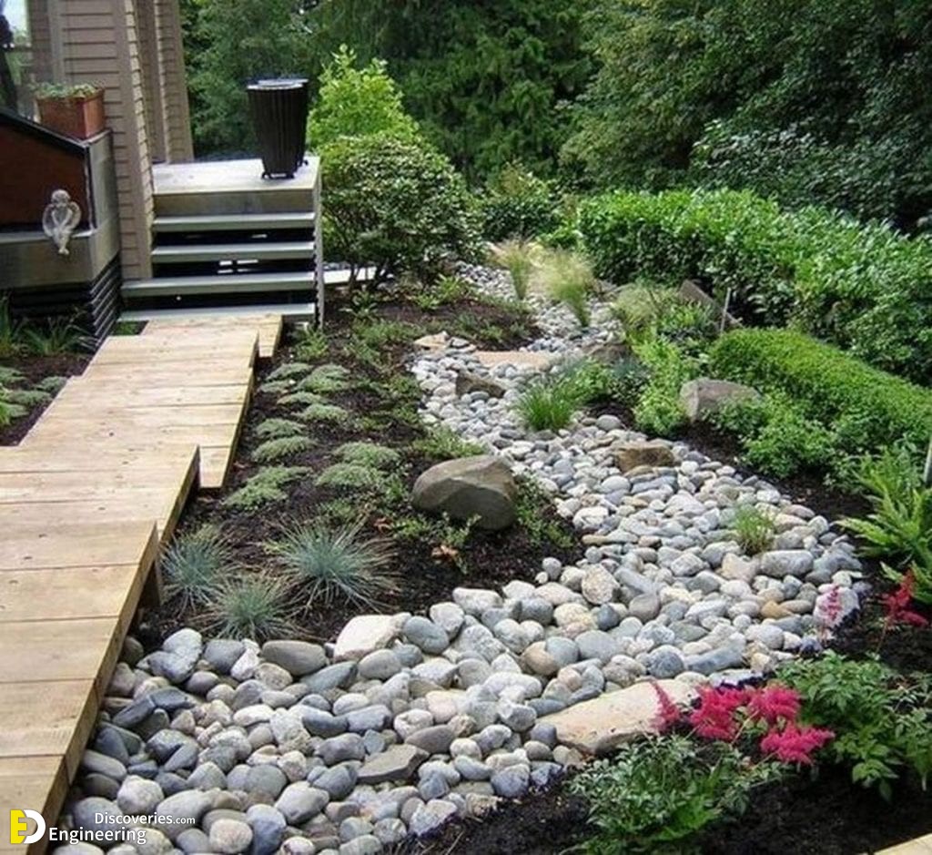 Dry-Creek-Bed-Garden-Ideas-14.jpg