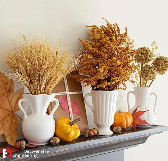 comment-decorer-pour-l-automne-vases-remplis-de-feuilles-séchées-et-blé-entourés-de-glands-potirons-activité-manuelle-automne-originale.jpg