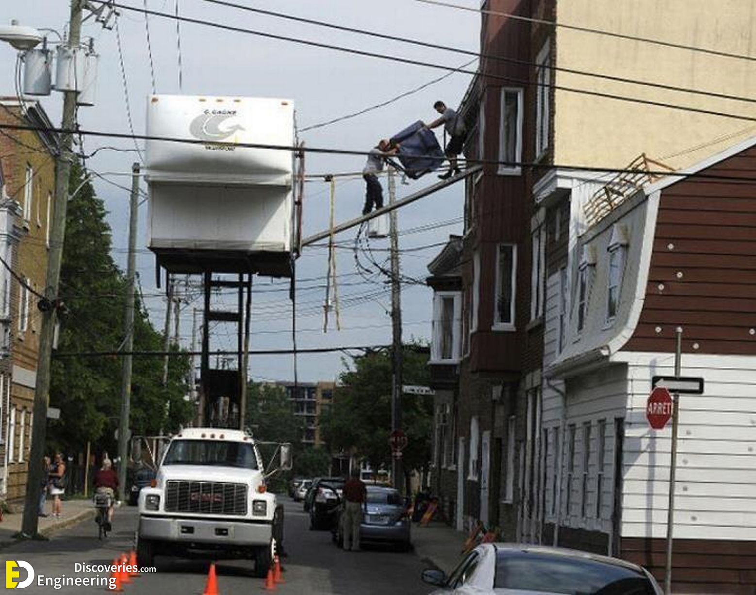 Idiots-On-Ladders.jpg