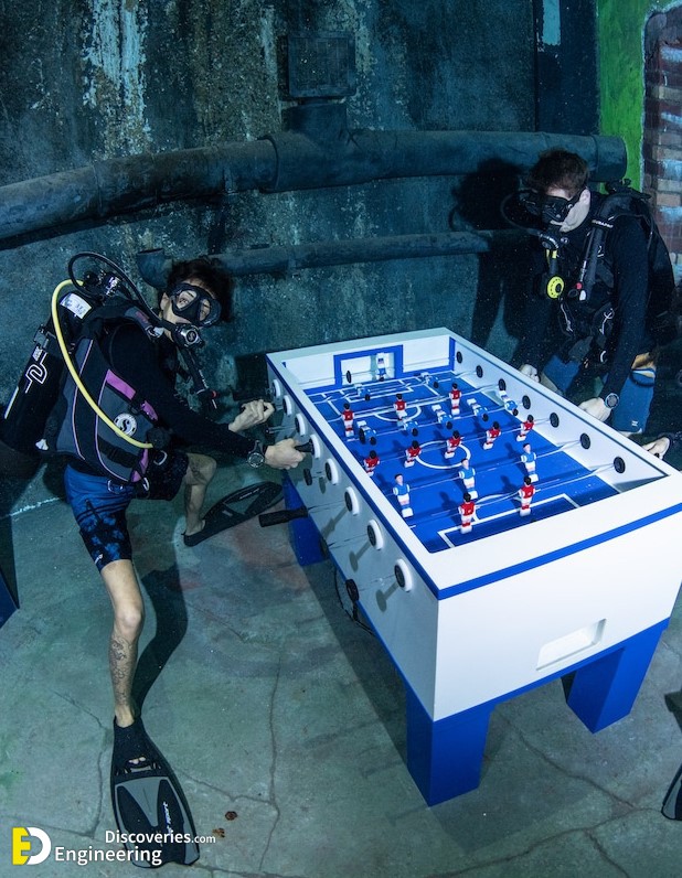 Dubai-Deep-Dive-Foosball-Fun.jpg