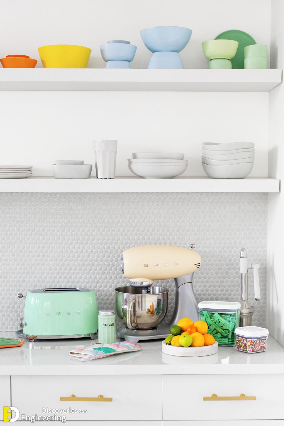 3-kitchen-organization-color-coordinate-1536346281.jpg