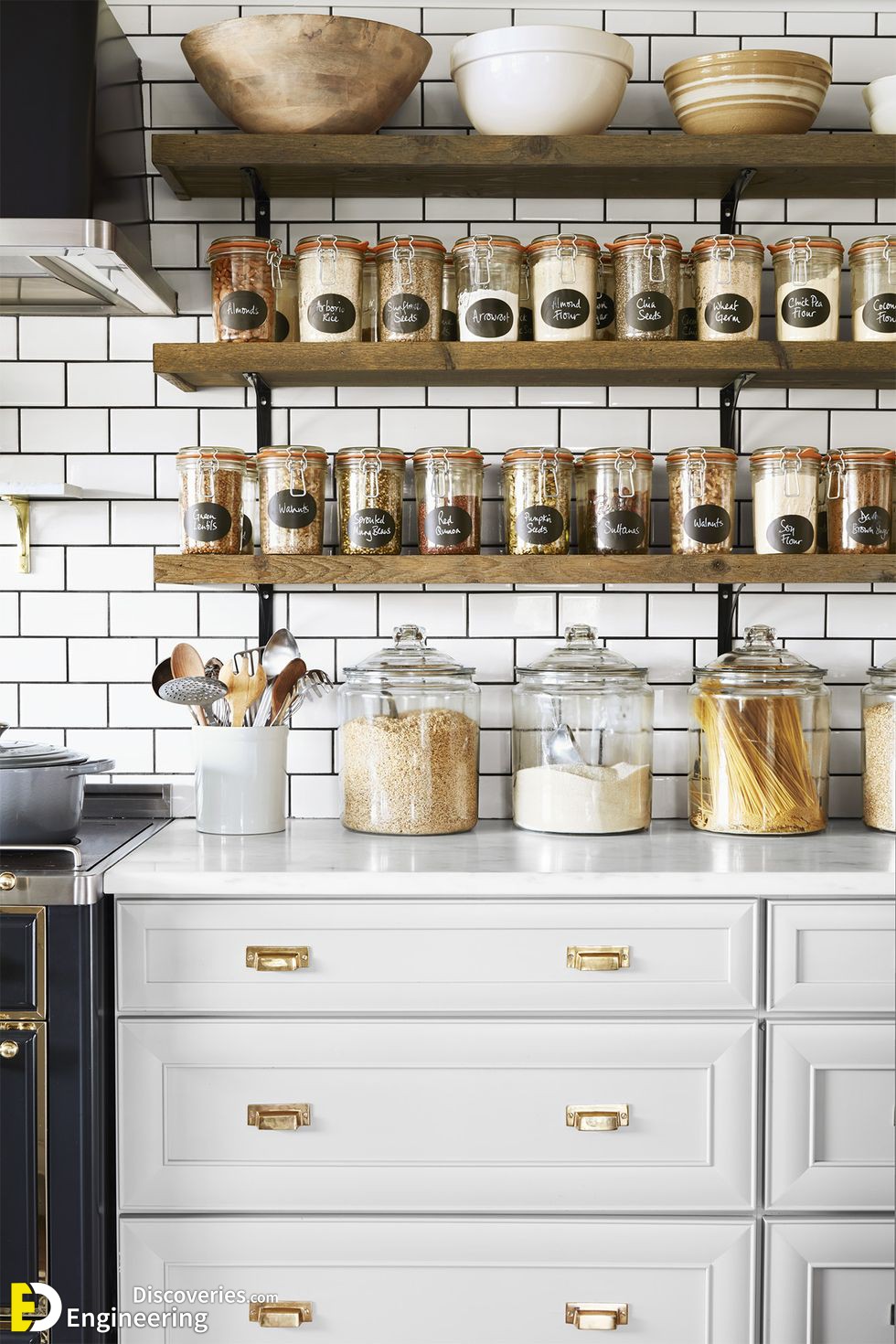 3-kitchen-organization-ideas-glass-containers-shelves-1621003221.jpg