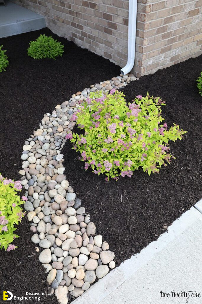 Awesome River Rock Landscaping Ideas, How To Maintain River Rock Landscaping