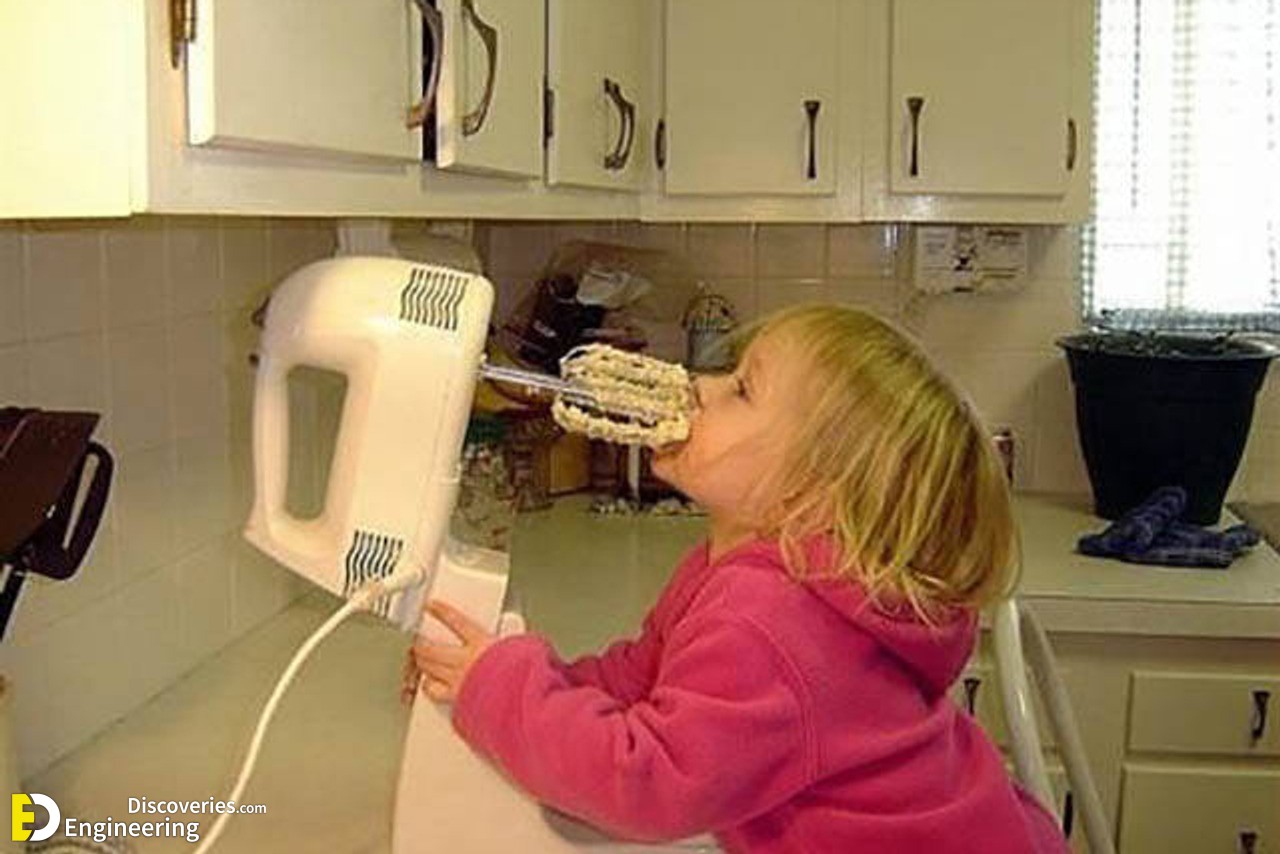 5-If-Your-Children-Are-Too-Quiet-They-May-Be-In-Trouble-11.jpg