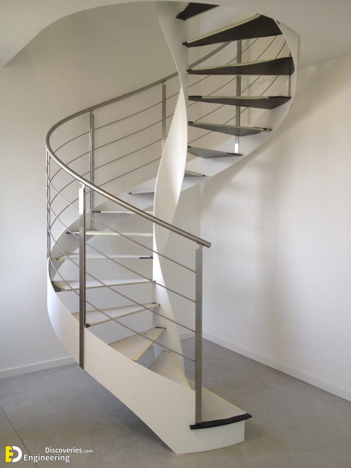 5-scala_elicoidale_a_chipocciola_Pisa_1.jpg