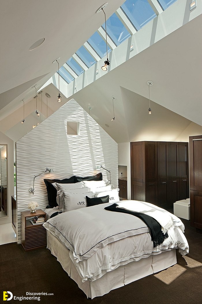 3-Creative-ceiling-with-skylights-enlivens-the-bedroom.jpg