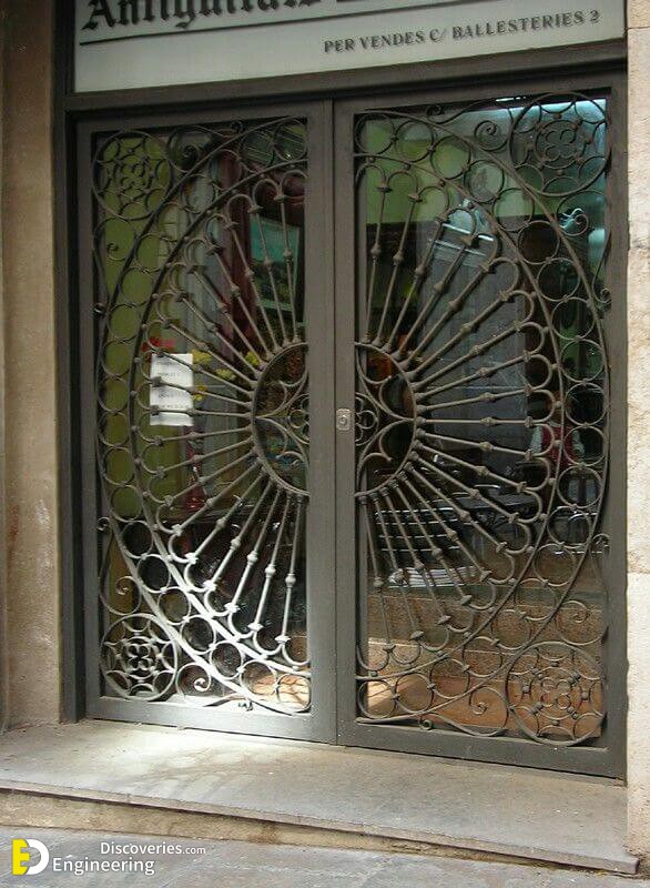 5-Garden-Iron-Gates-2.jpg