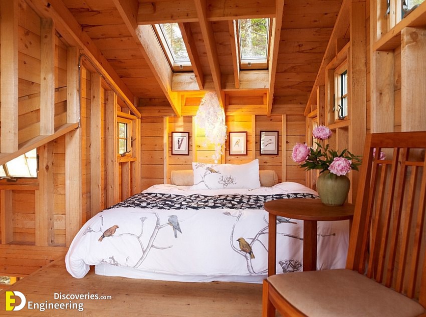 5-Twin-skylights-give-the-small-attic-bedroom-a-roomy-appeal.jpg