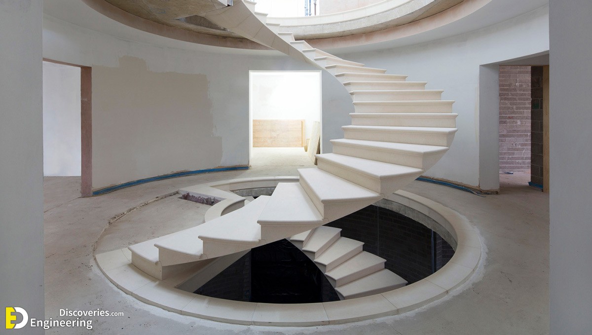 freestanding-spiral-staircase.jpg