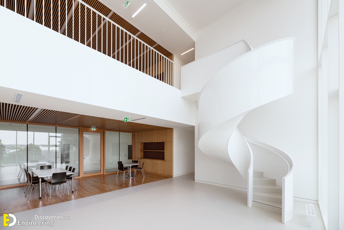 solid-spiral-staircase.jpg