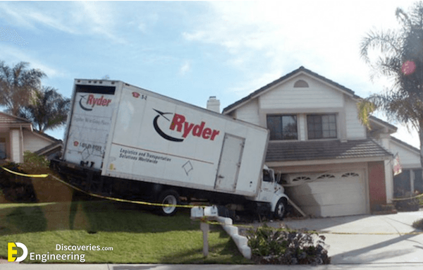 truck-in-house.png