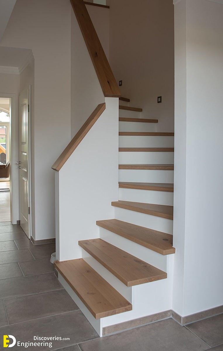 Massivholz-Treppe-Stufen-Eiche-astig-weiC39F-MDF-Setzstufen-LC3A4hden.jpg