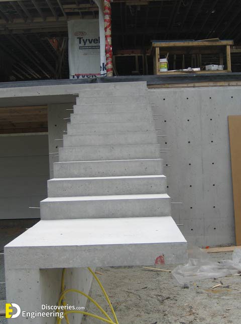 cantilevered-concrete-stair-architectural-concrete-close-up201.jpg
