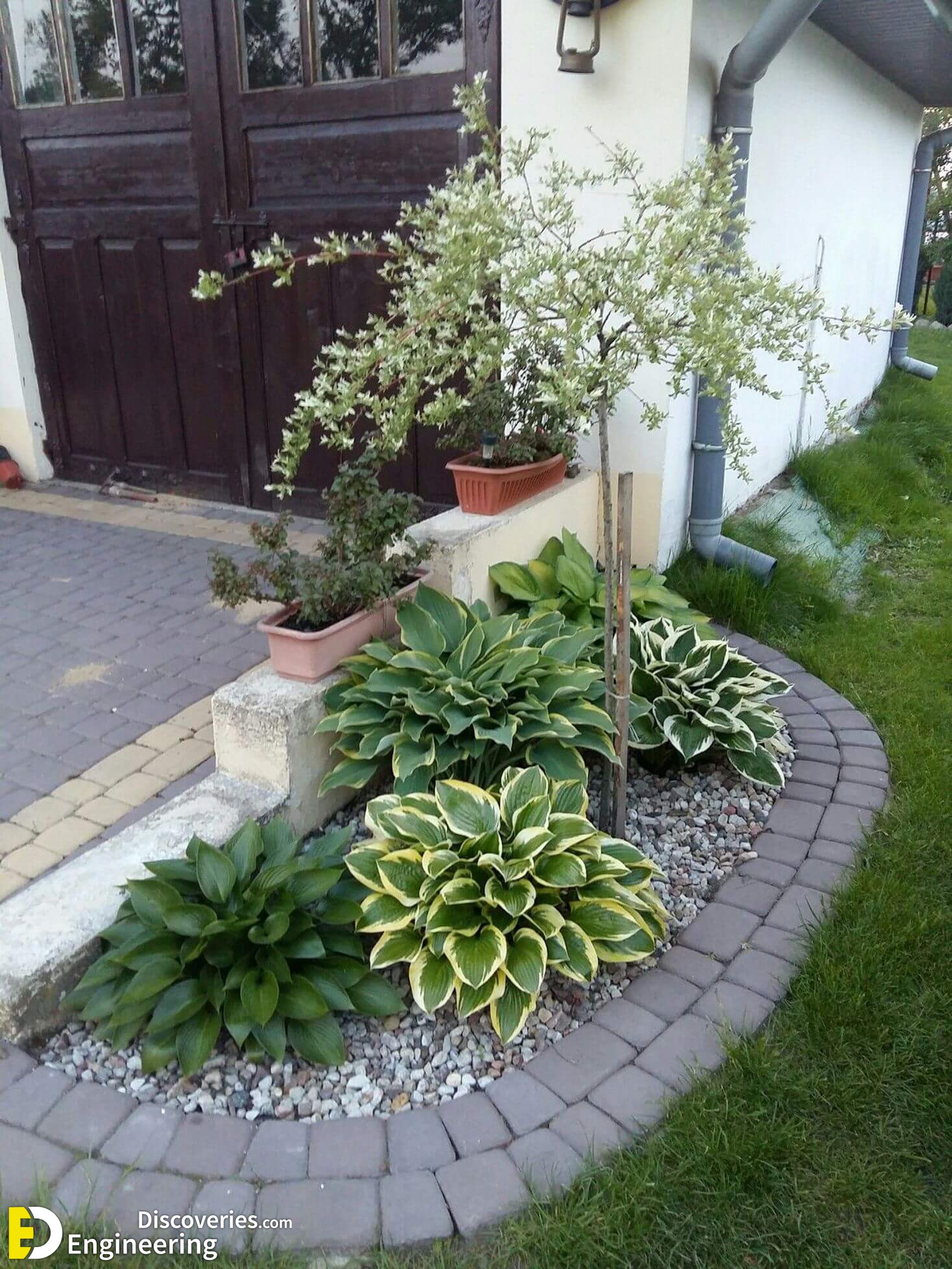 46-Unique-Small-Front-Yard-Garden-Design-Ideas-Envied-By-Neighboors_3.jpg