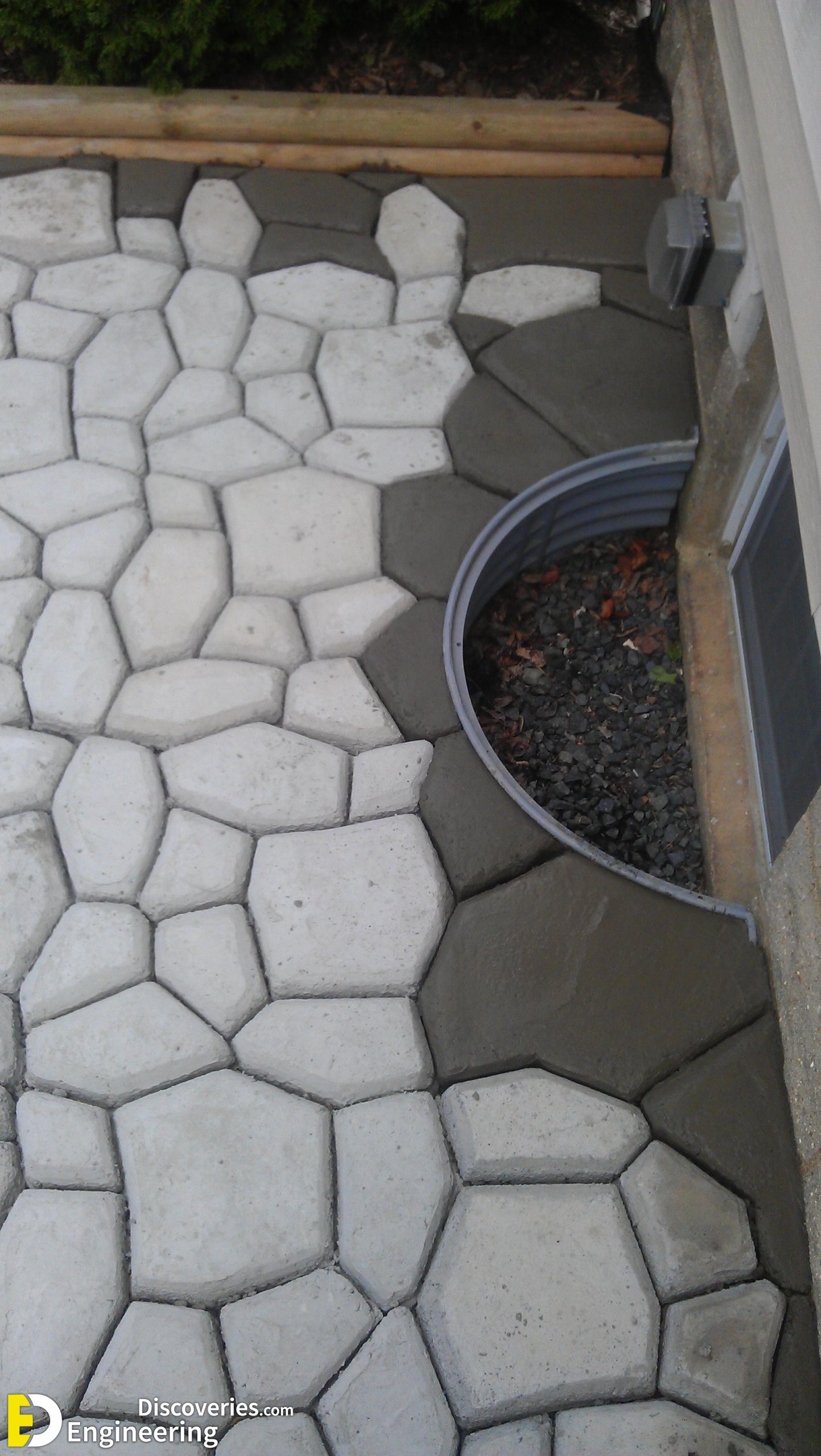 How-To-Make-A-Cancrete-Walkway-By-Concrete-Block-Moulds-10.jpg
