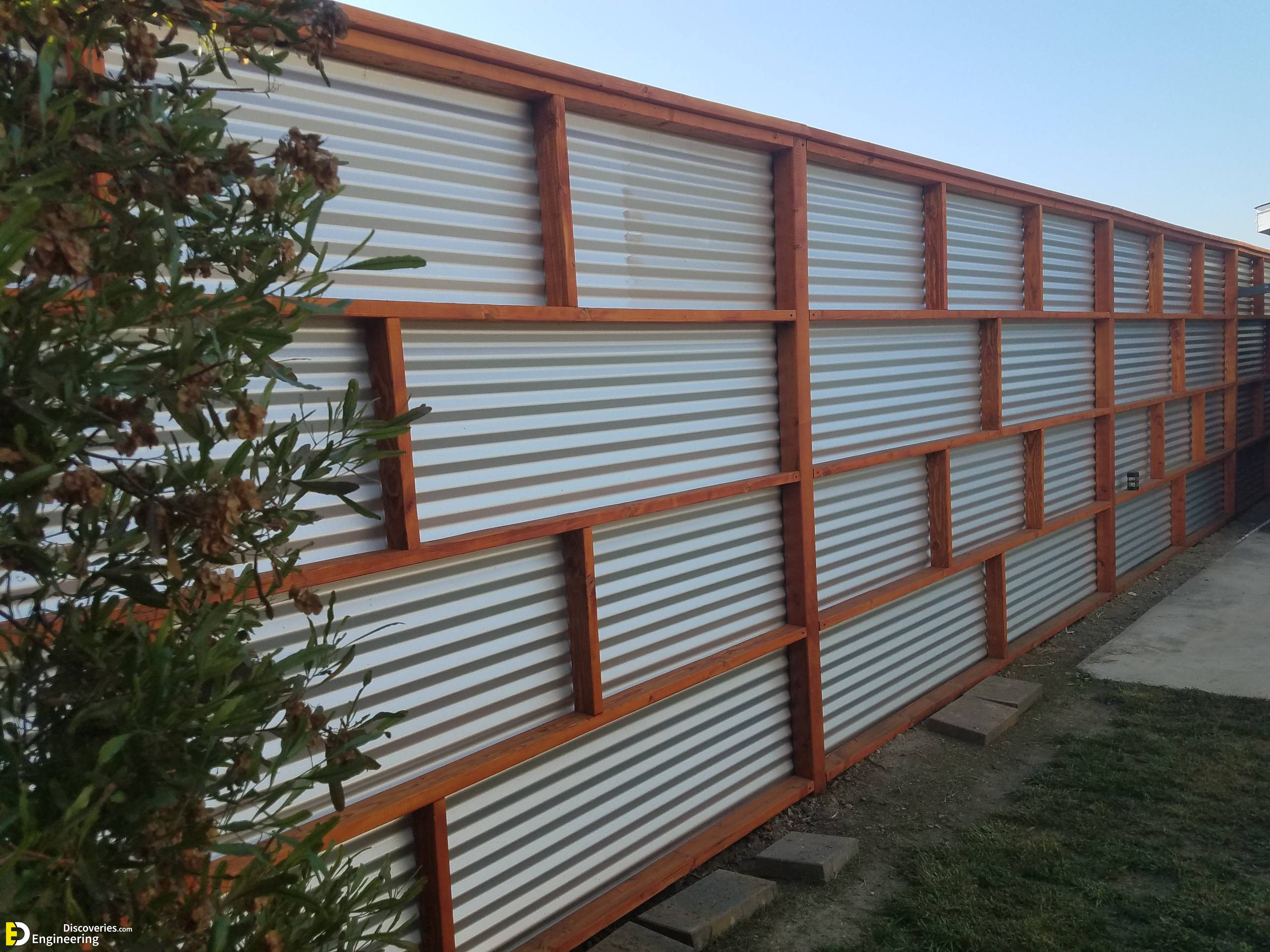 contemporary-fence-in-long-beach-la-fence-craft-img_d2b1f1cd09bf6ee7_14-6097-1-bc130f3.jpg