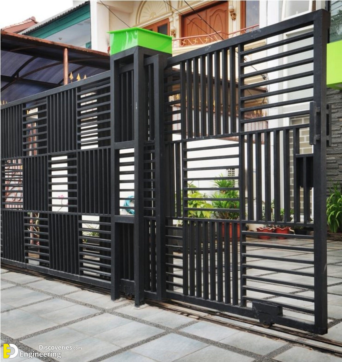 contoh-pintu-pagar-besi-holo-top-ide-15-model-pintu-pagar-besi-holo-1200x1270-1.jpg