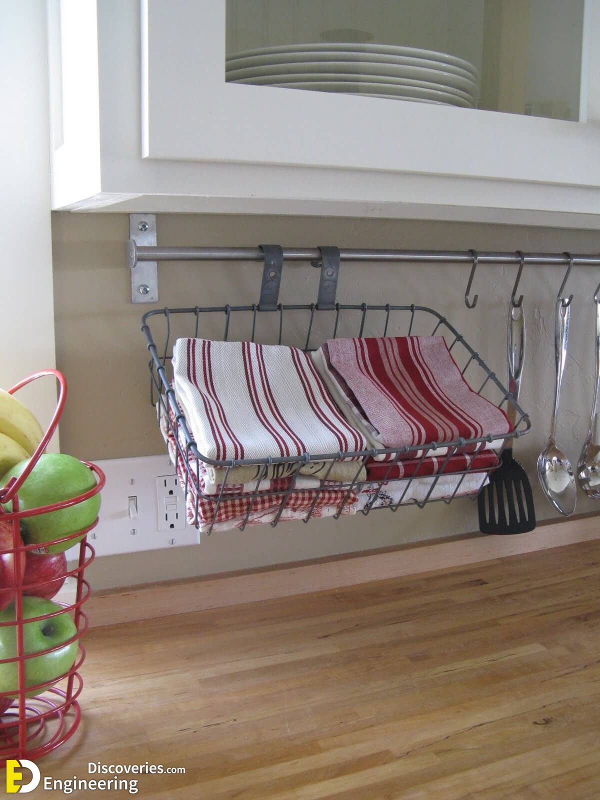02-kitchen-counter-top-organizing-ideas-homebnc.jpg