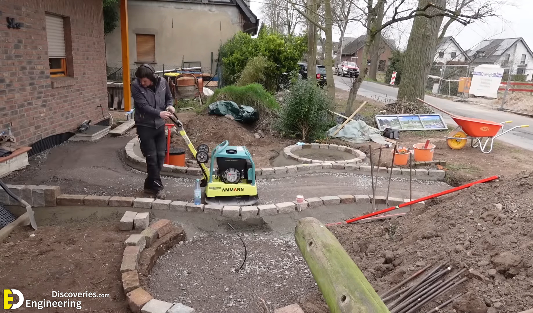 2022-12-082021_46_52-Gartenweg20selber20bauen20_20Natursteinplatten20verlegen20-20YouTube.png