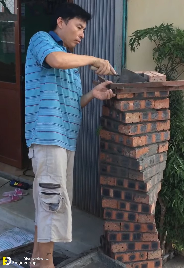 2022-12-252020_59_43-How20To20Build20Twisted20Columns20From20Mortar20And20Bricks20-20Construction20Design20At20Hom20copy.jpg